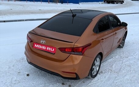 Hyundai Solaris II рестайлинг, 2018 год, 890 000 рублей, 10 фотография