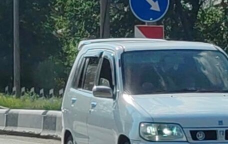 Nissan Cube II, 2002 год, 350 000 рублей, 3 фотография