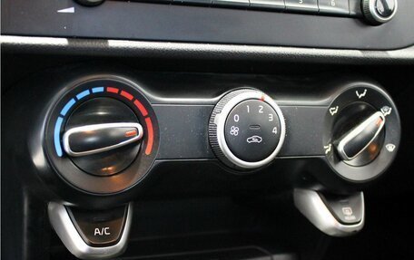 KIA Rio IV, 2021 год, 1 290 000 рублей, 17 фотография