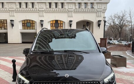 Mercedes-Benz V-Класс, 2025 год, 13 400 000 рублей, 3 фотография