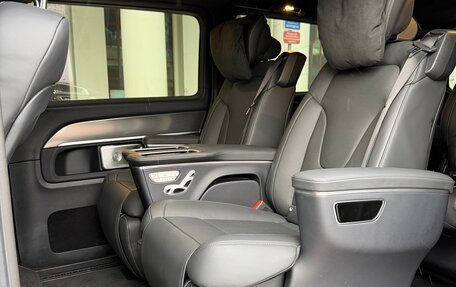 Mercedes-Benz V-Класс, 2025 год, 13 400 000 рублей, 2 фотография