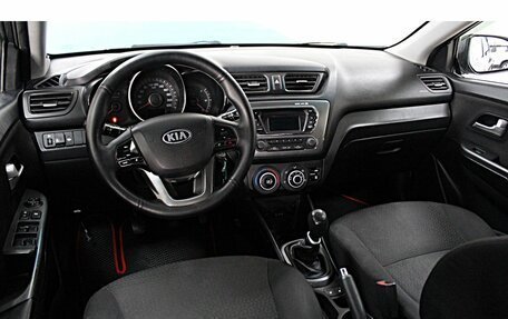 KIA Rio III рестайлинг, 2013 год, 795 000 рублей, 9 фотография
