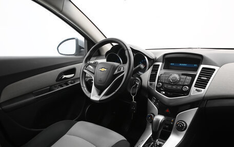 Chevrolet Cruze II, 2011 год, 590 000 рублей, 10 фотография