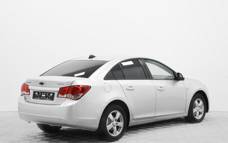 Chevrolet Cruze II, 2011 год, 590 000 рублей, 2 фотография