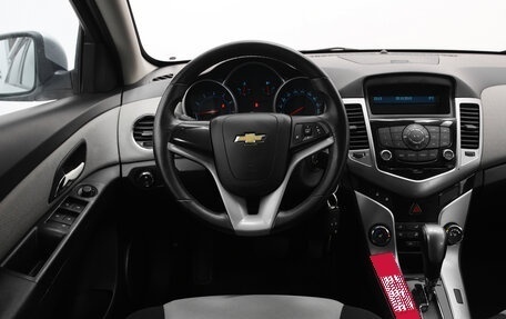 Chevrolet Cruze II, 2011 год, 590 000 рублей, 6 фотография