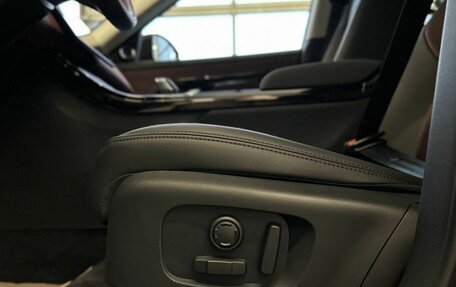 Land Rover Range Rover Evoque II, 2025 год, 6 387 000 рублей, 9 фотография