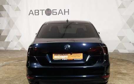 Volkswagen Jetta VI, 2013 год, 949 000 рублей, 4 фотография