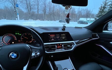 BMW 3 серия, 2020 год, 2 950 000 рублей, 12 фотография