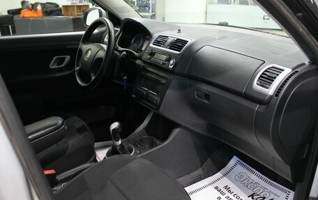 Skoda Fabia II, 2008 год, 350 000 рублей, 10 фотография