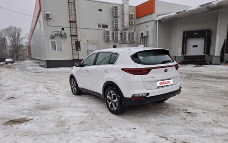KIA Sportage IV рестайлинг, 2021 год, 2 897 000 рублей, 8 фотография