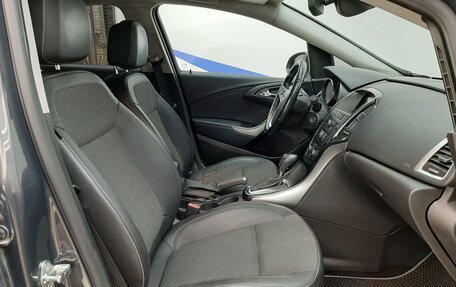 Opel Astra J, 2013 год, 740 000 рублей, 11 фотография