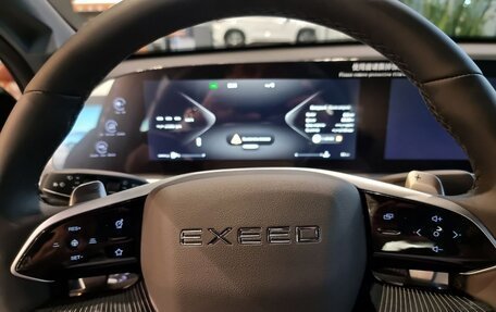 CheryExeed TXL, 2024 год, 3 800 000 рублей, 13 фотография