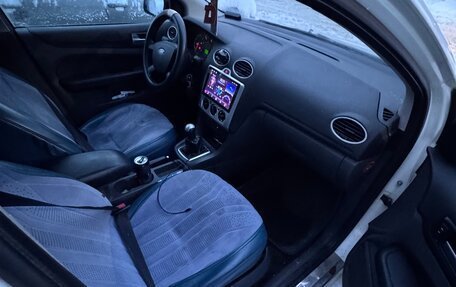 Ford Focus II рестайлинг, 2006 год, 200 000 рублей, 17 фотография