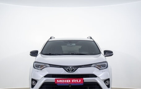 Toyota RAV4, 2018 год, 2 799 000 рублей, 2 фотография