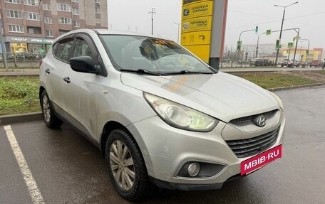 Hyundai ix35 I рестайлинг, 2013 год, 1 099 000 рублей, 3 фотография