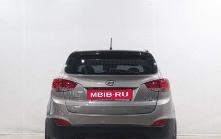 Hyundai ix35 I рестайлинг, 2010 год, 999 000 рублей, 6 фотография