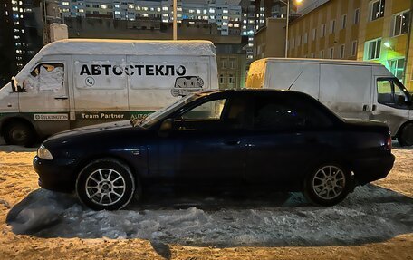 Mitsubishi Carisma I, 2000 год, 145 000 рублей, 3 фотография