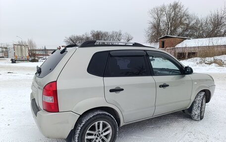 Hyundai Tucson III, 2008 год, 975 000 рублей, 4 фотография