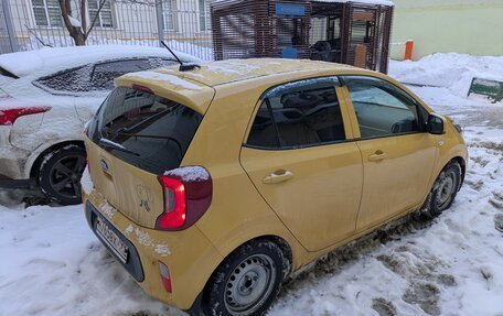 KIA Picanto III рестайлинг, 2017 год, 1 000 000 рублей, 2 фотография