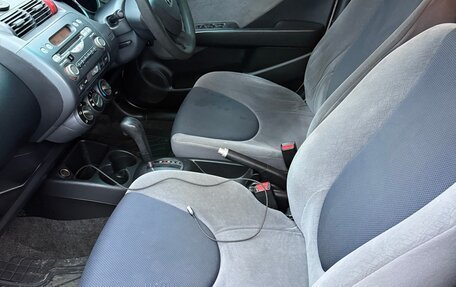 Honda Fit III, 2003 год, 450 000 рублей, 7 фотография