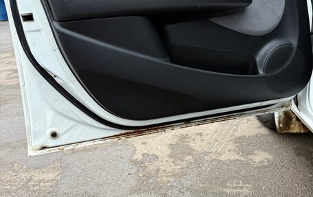 Honda Fit III, 2003 год, 450 000 рублей, 11 фотография