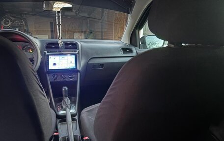 Volkswagen Polo VI (EU Market), 2012 год, 625 000 рублей, 3 фотография