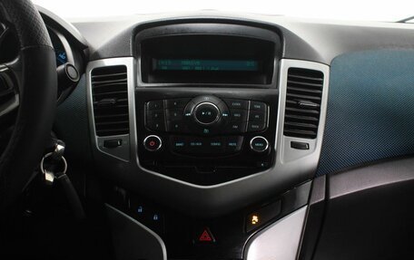 Chevrolet Cruze II, 2011 год, 609 000 рублей, 13 фотография