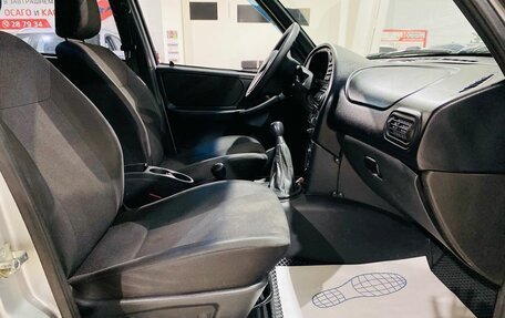 Chevrolet Niva I рестайлинг, 2017 год, 680 000 рублей, 12 фотография