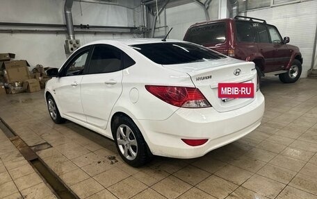 Hyundai Solaris II рестайлинг, 2013 год, 749 000 рублей, 4 фотография