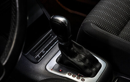 Volkswagen Tiguan I, 2015 год, 1 859 000 рублей, 28 фотография