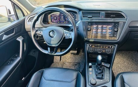 Volkswagen Tiguan II, 2020 год, 2 800 000 рублей, 14 фотография