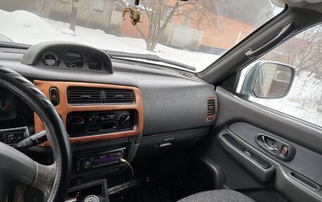 Mitsubishi L200 III рестайлинг, 2003 год, 750 000 рублей, 4 фотография