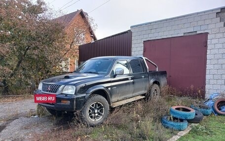 Mitsubishi L200 III рестайлинг, 2003 год, 750 000 рублей, 8 фотография