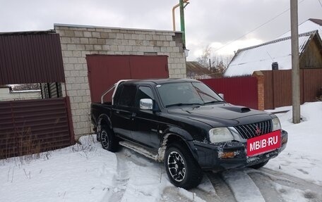Mitsubishi L200 III рестайлинг, 2003 год, 750 000 рублей, 2 фотография