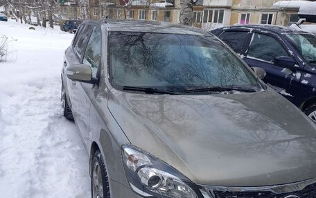 KIA cee'd I рестайлинг, 2010 год, 850 000 рублей, 8 фотография