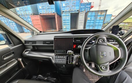 Honda Stepwgn IV, 2020 год, 2 599 000 рублей, 37 фотография