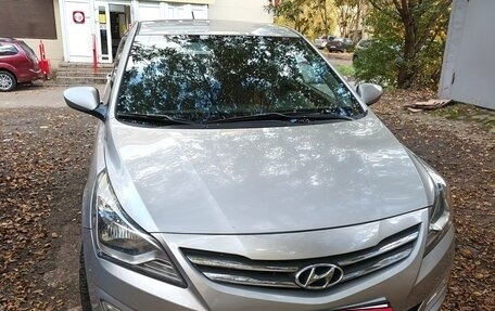 Hyundai Solaris II рестайлинг, 2015 год, 790 000 рублей, 5 фотография