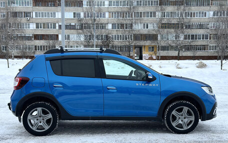 Renault Sandero II рестайлинг, 2018 год, 1 250 000 рублей, 5 фотография