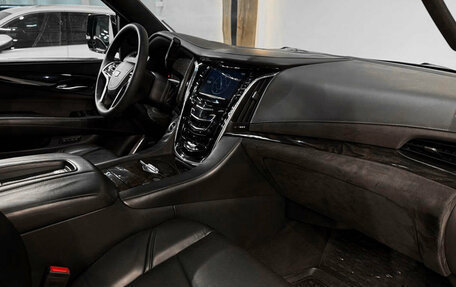 Cadillac Escalade IV, 2015 год, 4 550 000 рублей, 11 фотография