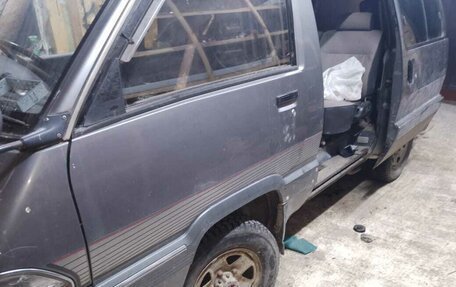 Toyota Town Ace III, 1989 год, 400 000 рублей, 3 фотография