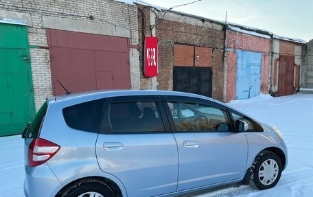 Honda Fit III, 2008 год, 655 000 рублей, 2 фотография