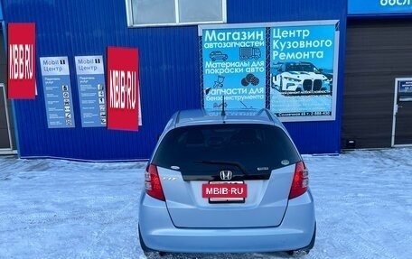 Honda Fit III, 2008 год, 655 000 рублей, 6 фотография