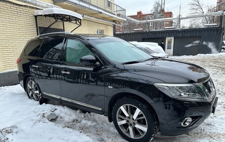 Nissan Pathfinder, 2015 год, 1 890 000 рублей, 8 фотография