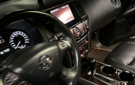 Nissan Pathfinder, 2015 год, 1 890 000 рублей, 17 фотография