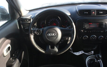 KIA Soul II рестайлинг, 2014 год, 807 000 рублей, 17 фотография