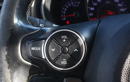 KIA Soul II рестайлинг, 2014 год, 807 000 рублей, 23 фотография