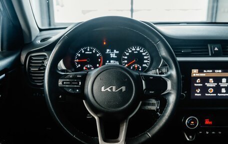 KIA Rio IV, 2022 год, 1 789 700 рублей, 13 фотография