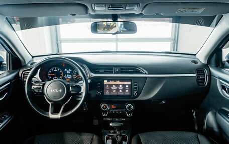 KIA Rio IV, 2022 год, 1 789 700 рублей, 12 фотография