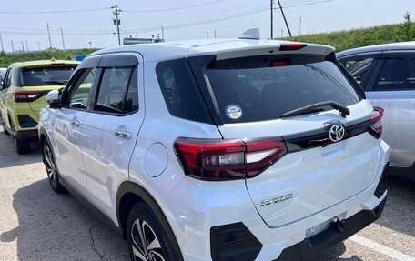 Toyota Raize I, 2022 год, 1 360 000 рублей, 5 фотография