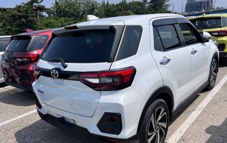 Toyota Raize I, 2022 год, 1 360 000 рублей, 4 фотография